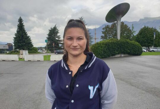 Marlène Brasset, présidente du club de baseball les Vikings d'Albertville